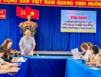 Trung tâm Y tế thành phố Kon Tum tổ chức tọa đàm kỷ niệm ngày Dân số thế giới (11/7)