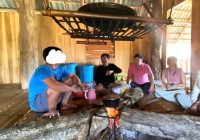 Truyền thông và giám sát an toàn thực phẩm tại làng Vi Rơ Ngheo
